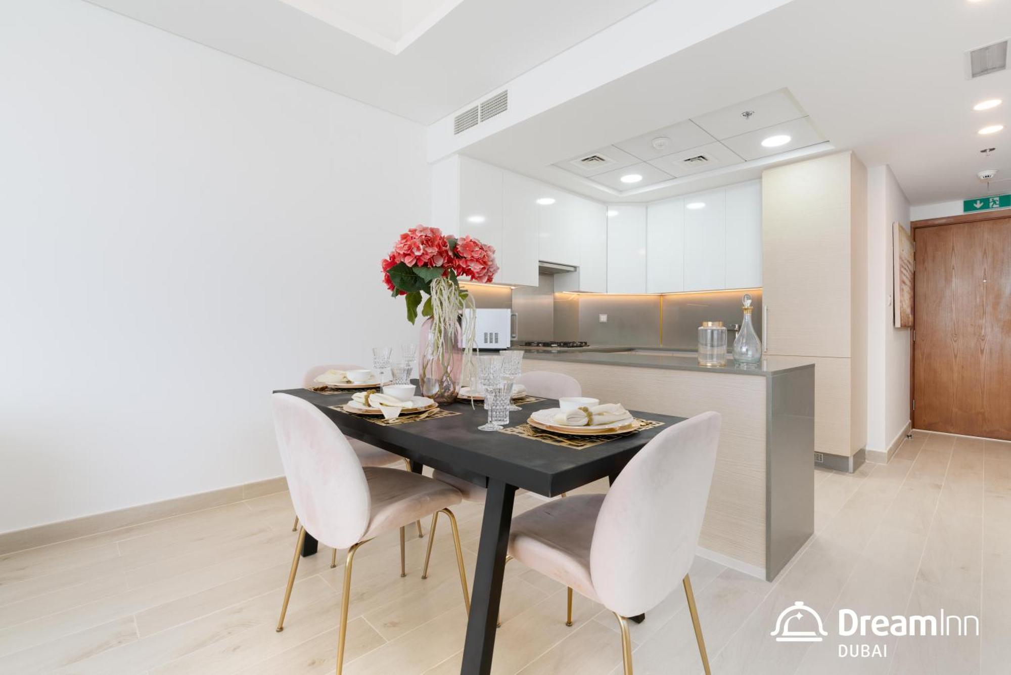 Dream Inn Apartments - Mina By Azizi Dubai Buitenkant foto