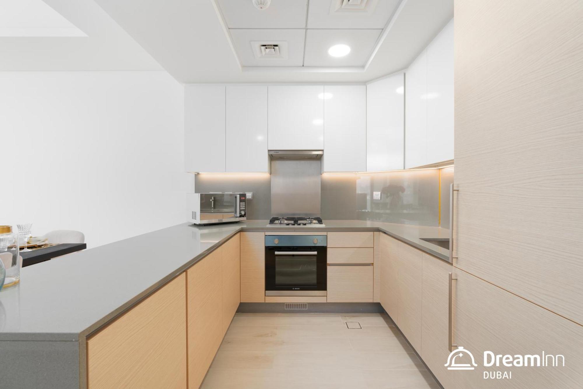 Dream Inn Apartments - Mina By Azizi Dubai Buitenkant foto